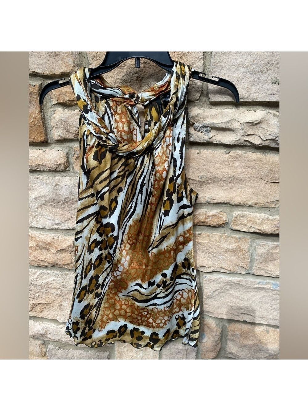 New Directions Sleeveless Blouse. black, brown, white, rust animal print EUC